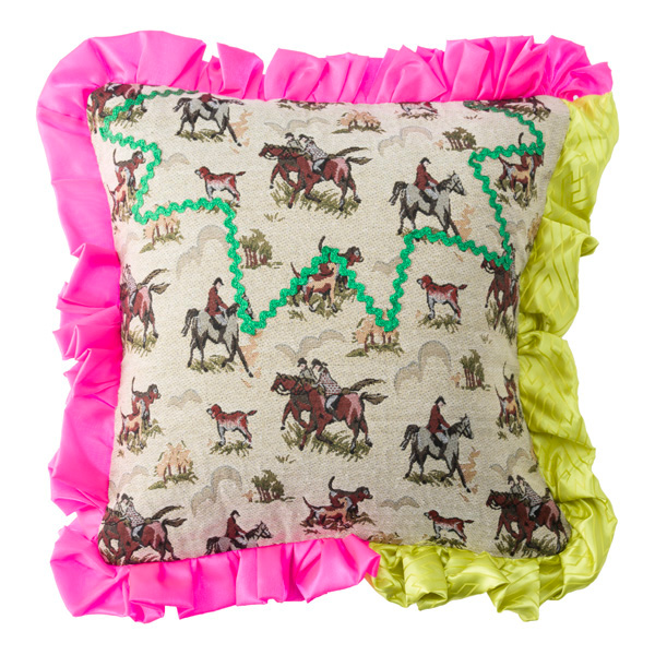 YUMI CUSHION COVER(縦55cm×横55cm・45cm角クッション)¥6,450+税