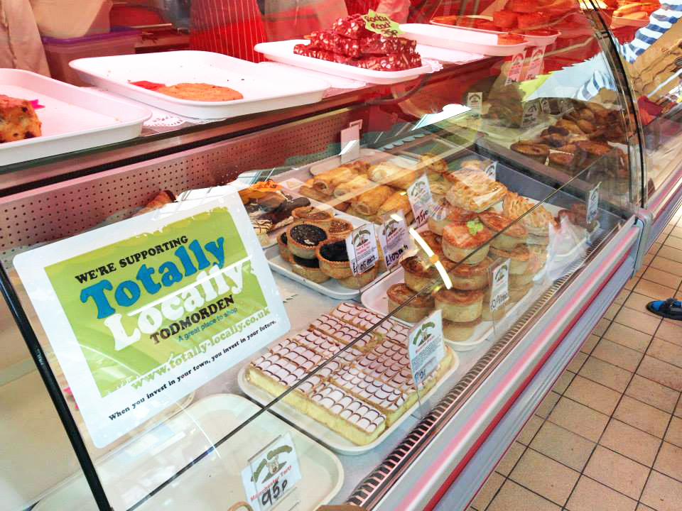 “Totally Locally”(完全に地域に根ざして)という取り組みがあるようです。田舎町の小さなお店で、これだけメッセージ発信をしているのもすごい!